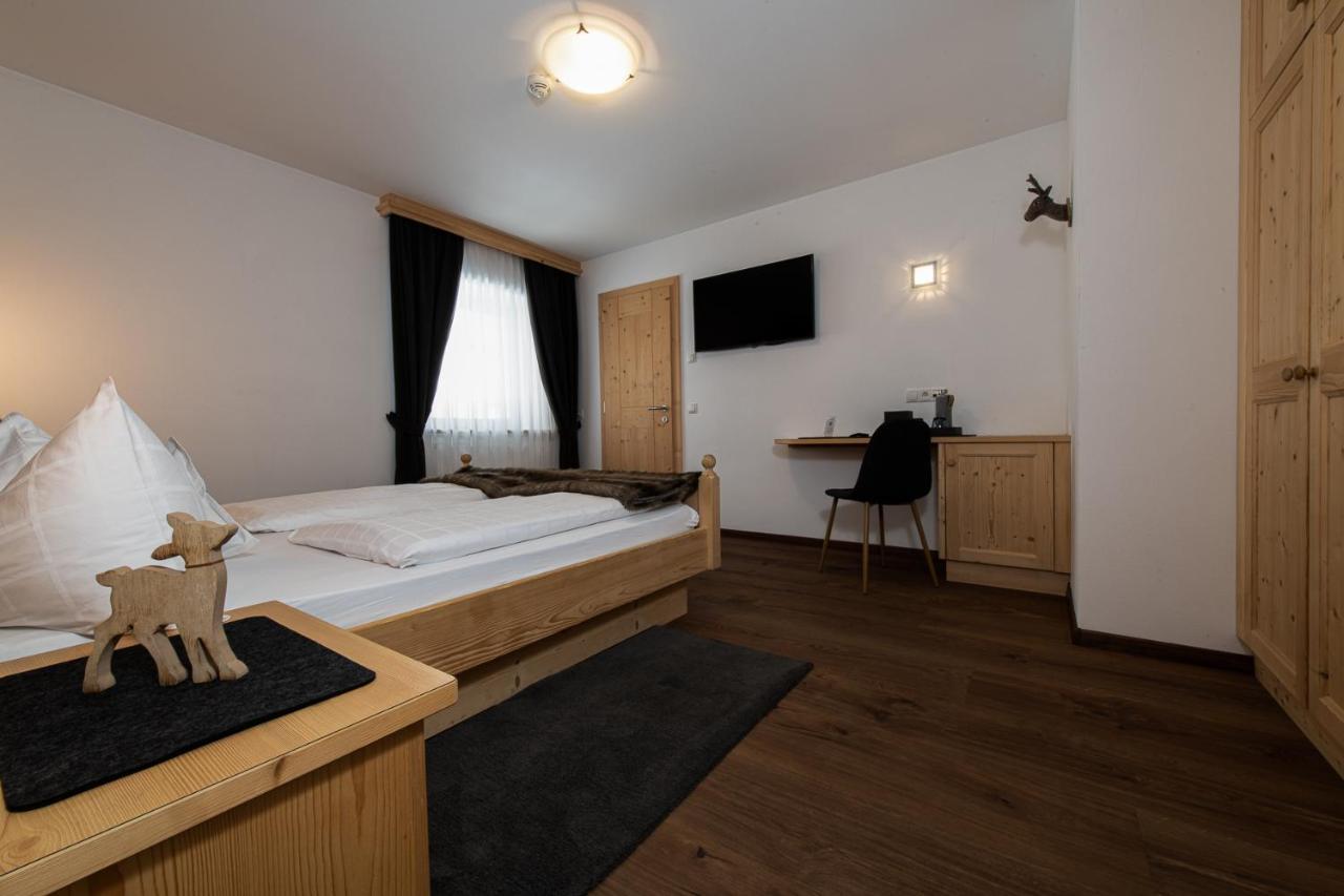 סלבה די ואל גרדנה Garni Sunela B&B מראה חיצוני תמונה