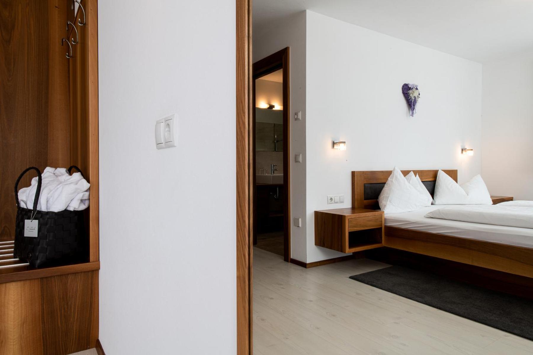 סלבה די ואל גרדנה Garni Sunela B&B מראה חיצוני תמונה